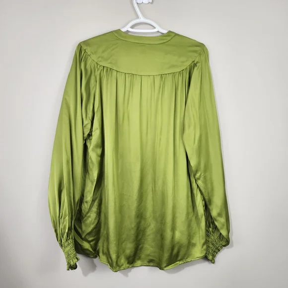 Esqualo Lime Green Satin V-Neck Blouse - Size 12 - Picture 3 of 9